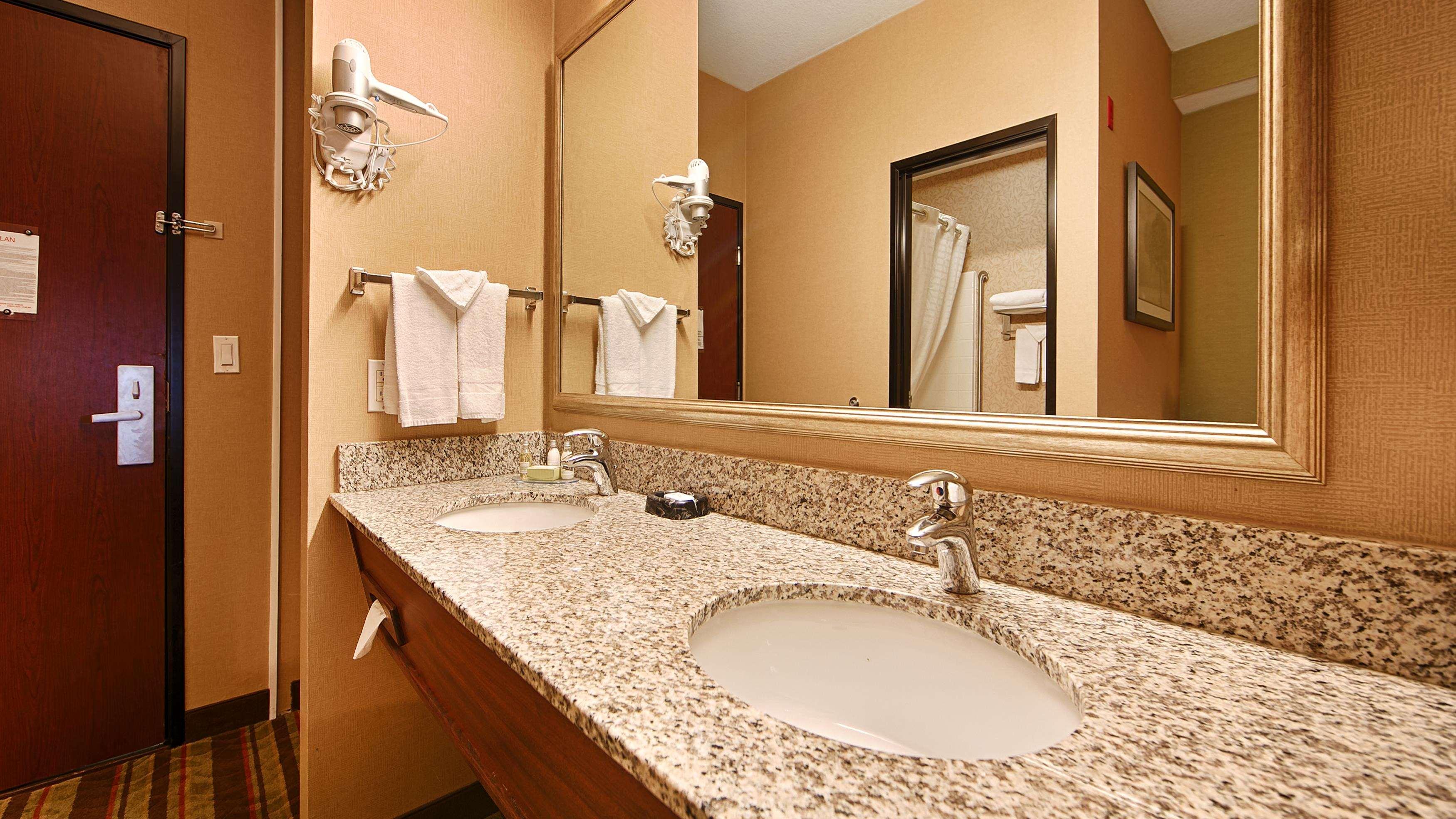Best Western Wilsonville Inn & Suites Zewnętrze zdjęcie