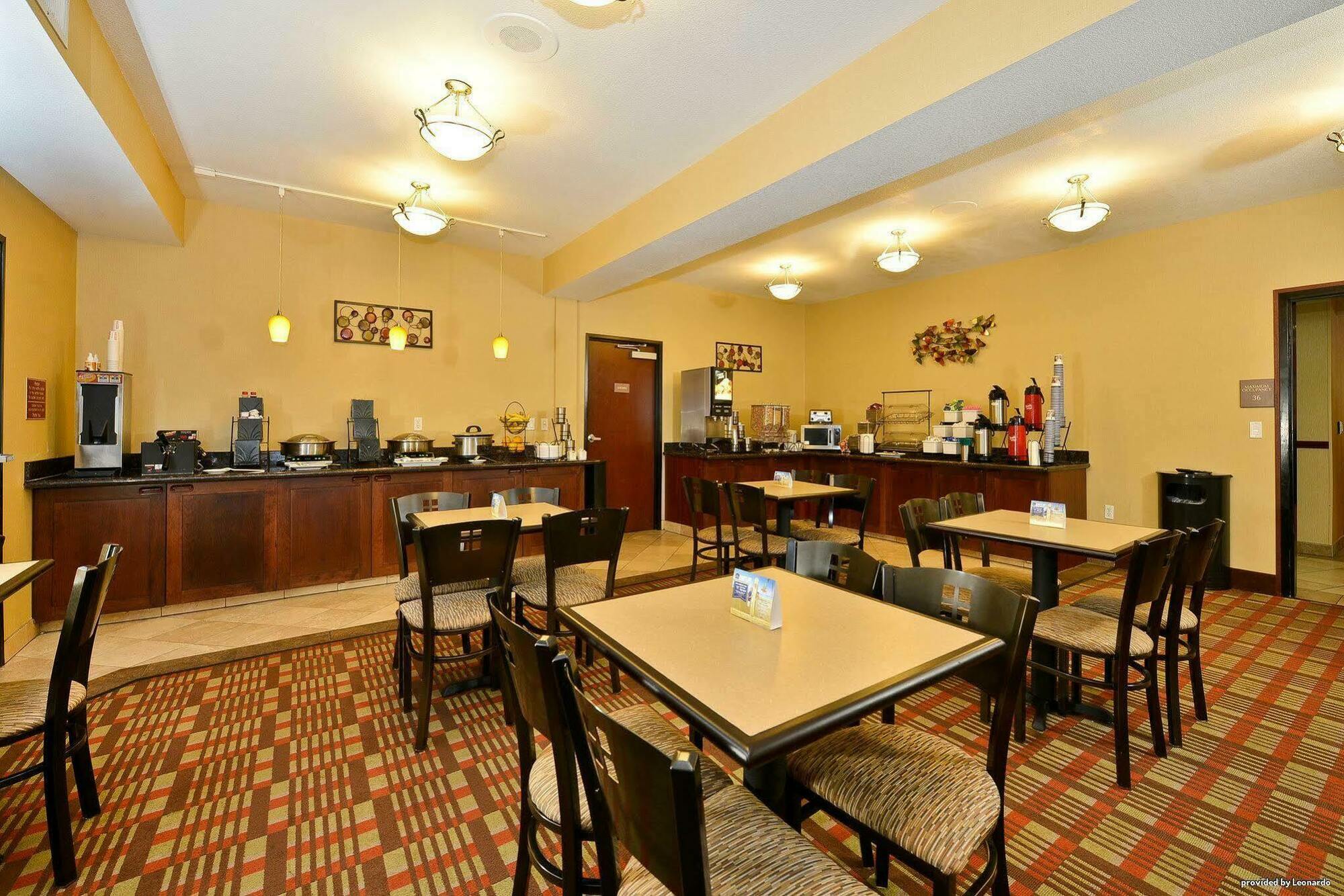 Best Western Wilsonville Inn & Suites Zewnętrze zdjęcie